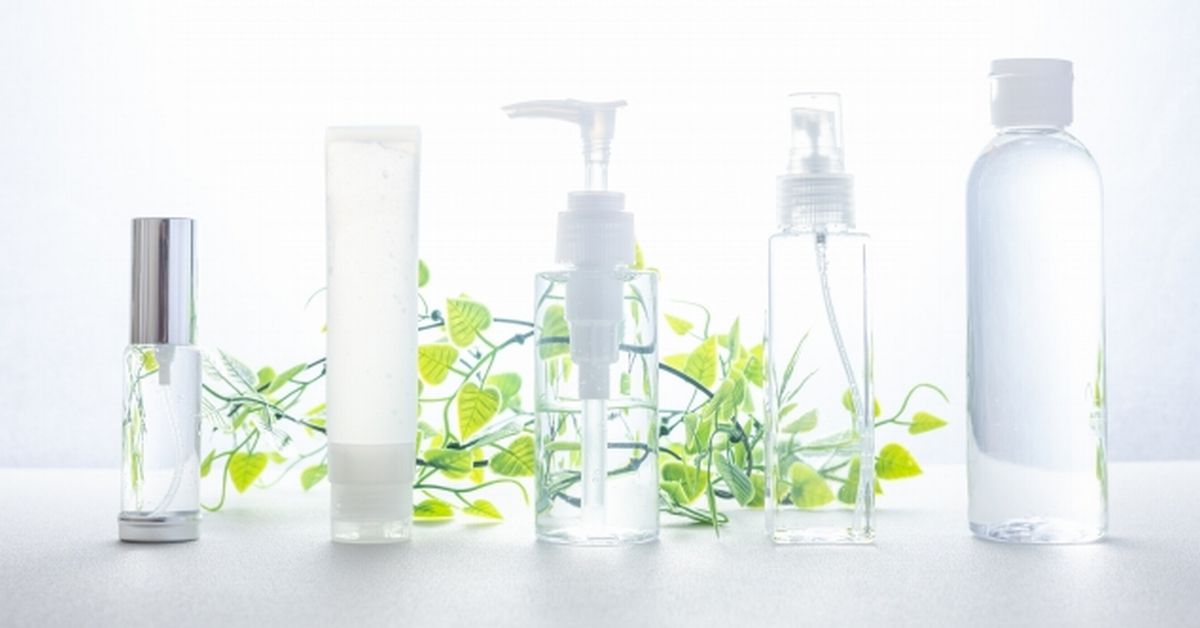 刺激を避けたい40代の肌に塗るやさしいテクスチャの乳液イメージ