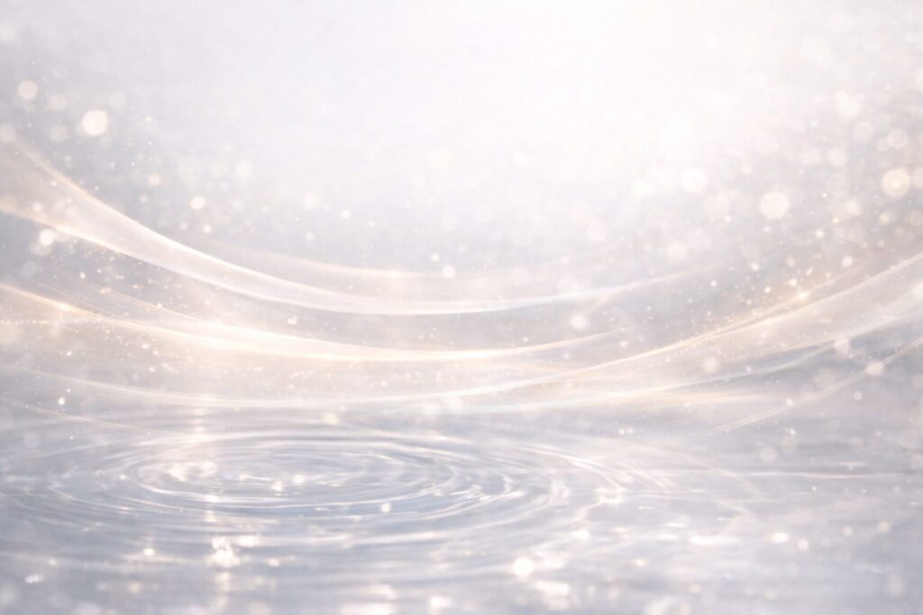 40代のコラーゲン美容液選びにおいて、ハリ不足と向き合うための設計やバランスを表現した抽象的な光と水のビジュアル